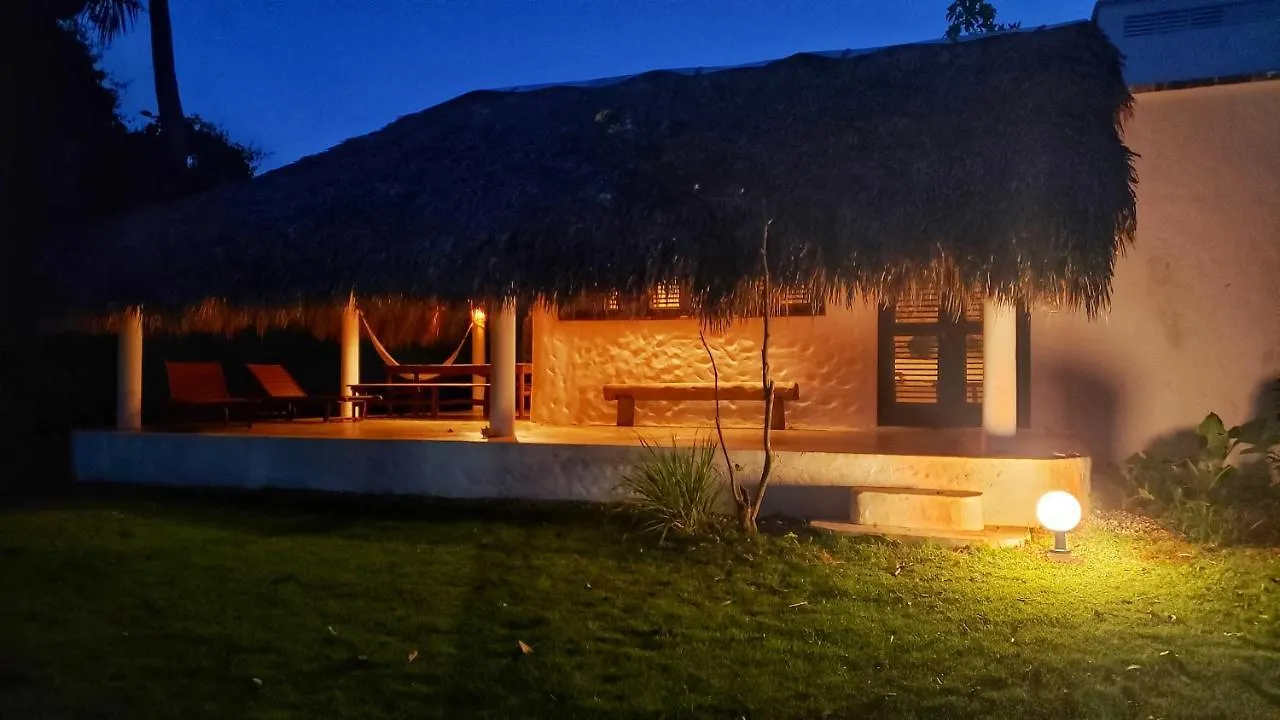 La Cueva Eco-Lodge Las Galeras Casa vacanze