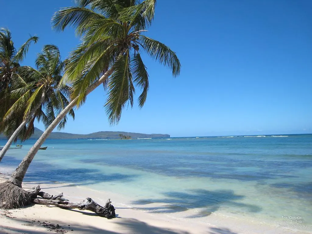 La Cueva Eco-Lodge Las Galeras